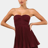 JUNE VESTIDO DE VOLANTES CON ESCOTE CORAZÓN Y SILUETA EN CAPAS