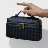 Milla Bolso Mini Woven con Accesorios Dorados