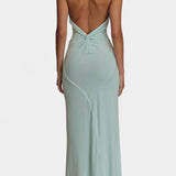 TRINITY VESTIDO HALTER AJUSTADO CON FRUNCIDO Y ESPALDA DESCUBIERTA