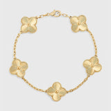 Pulsera con Motivo de Trébol y Elegancia Baño de Oro