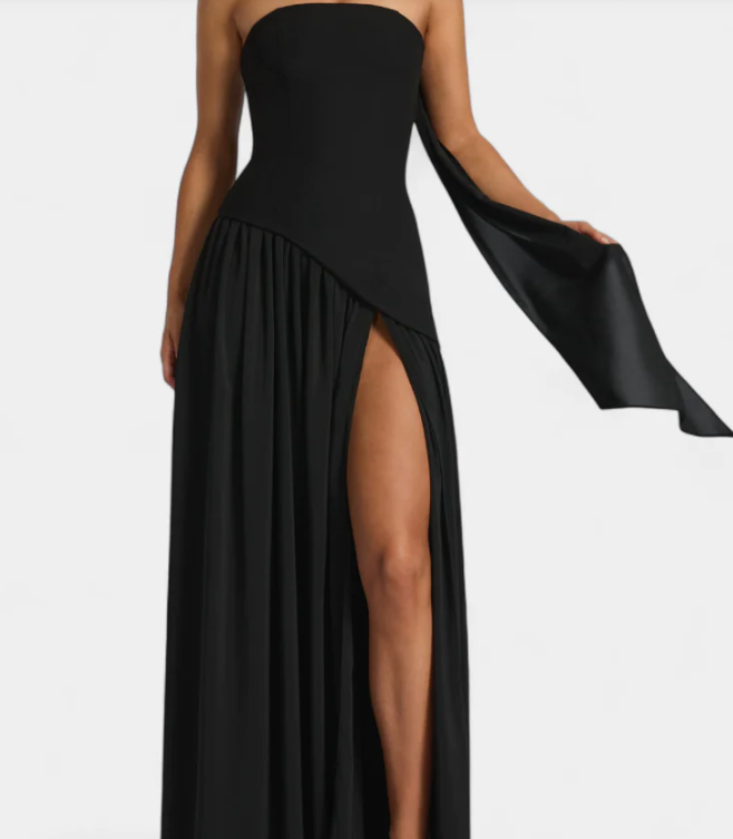 CELAENA VESTIDO MAXI OFF SHOULDER DE CHIFFON CON ABERTURA LATERAL