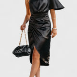 Anais Vestido Fluido con Silueta Elegante y Atemporal