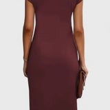 Katrina Vestido Midi Atemporal con Cuello Redondo y Detalle Drapeado