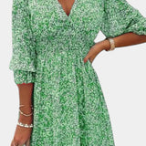 Benicia Vestido Floral de Manga Abullonada con Dobladillo Juguetón