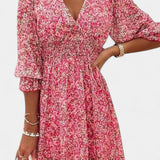 Benicia Vestido Floral de Manga Abullonada con Dobladillo Juguetón