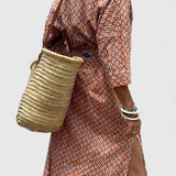 Sherlyn Vestido Camisero de Rayas con Estilo Atemporal