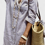 Sherlyn Vestido Camisero de Rayas con Estilo Atemporal