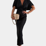 Emryn Vestido Suave con Nudo Cruzado