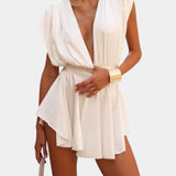 Rosalba Mono Corto con Escote Profundo y Cintura Definida