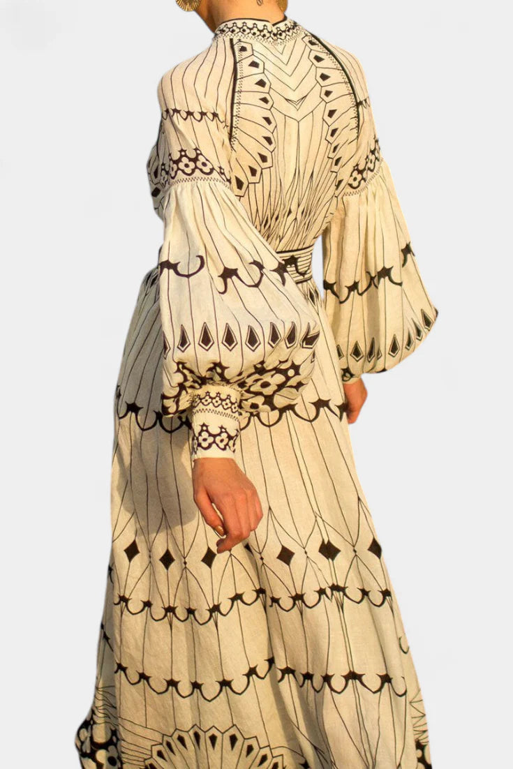 Soria Vestido Maxi Botón Bordado de Estilo Folk